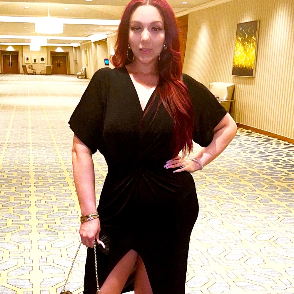 Black knot dress